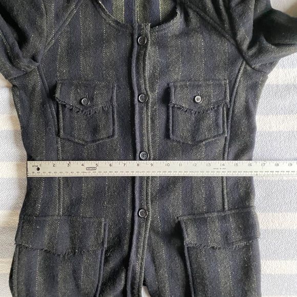 Isabel Marant navy/charcoal striped fitted wool jacket w/ raw edge detail  Sz L - Picture 12 of 13